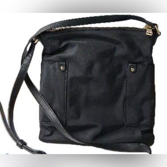 🛑 1 hour sale. Marc Jacobs, Black Crossbody Bag with Gold Accents - Picture 7 of 10